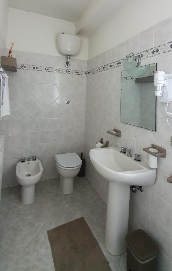 טרני The Lover House מראה חיצוני תמונה